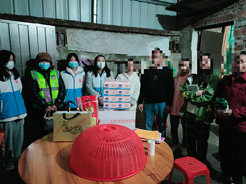 广州护立婷践行企业爱心 捐赠卫生用品用于春节探访困境儿童活动